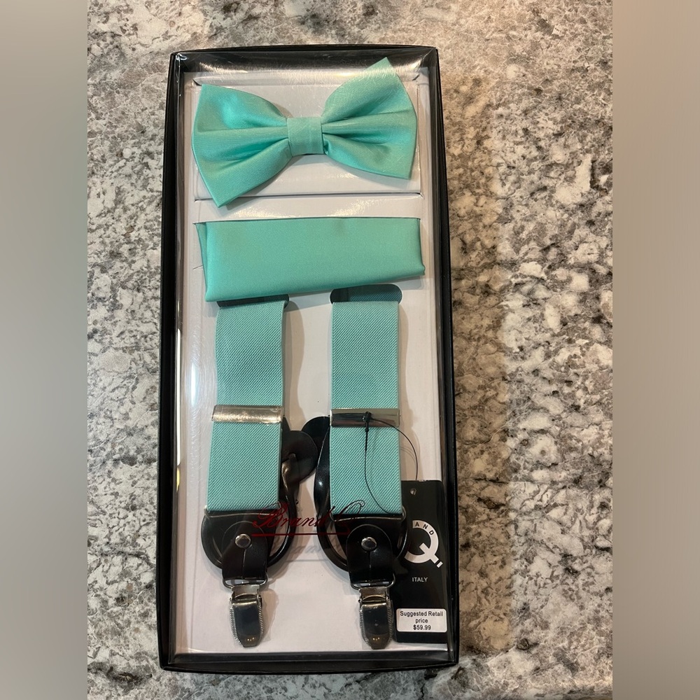 New in Box Brand Q formal Bow Tie And Suspenders Set Light Blue Italian Brand